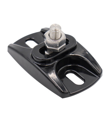 La crapaudine portail est un élément indispensable pour assurer le bon pivotement et la stabilité du battant.