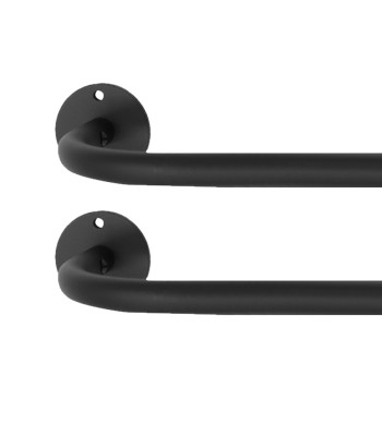 La tringle coudée rideau est idéale pour habiller les fenêtres situées dans un angle ou un renfoncement.