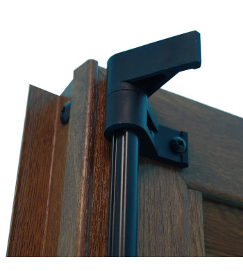 La fixation volet battant et l’espagnolette volet Brico Dépôt garantissent un ensemble solide et durable. La fixation volet battant et l’espagnolette volet Brico Dépôt garantissent un ensemble solide et durable.